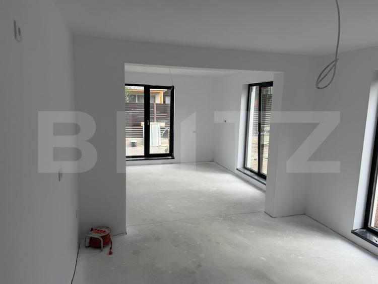 Casă individuală cu 5 camere cu Teren 450 Mp în Electroprecizia