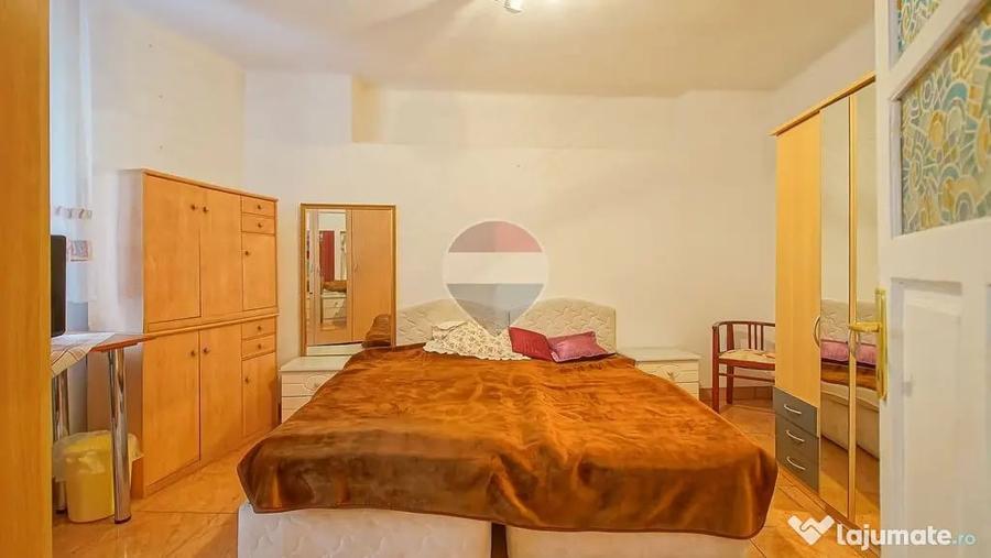 Casă cu 3 camere cu Teren 104 Mp în Central