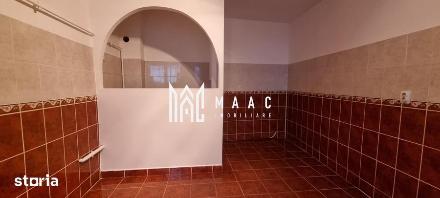 Apartament cu 3 camere semidecomandat în Orașul de Jos