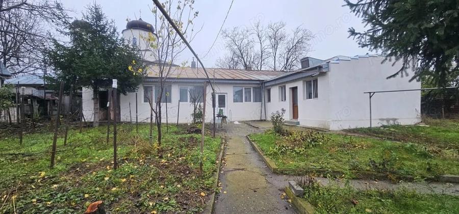 Casă cu Teren 553 Mp în Central
