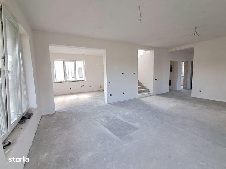 Casă cu 4 camere cu Teren 152 Mp în Apahida