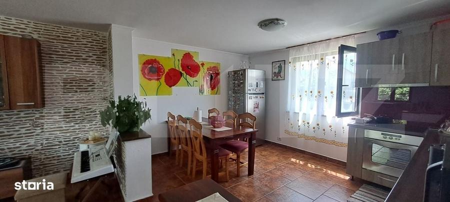 Casă cu 4 camere în Central