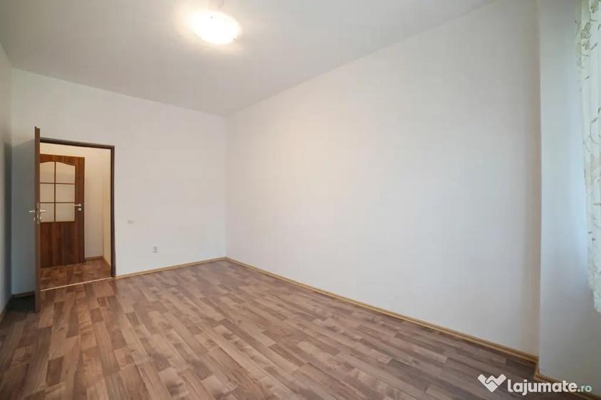 Apartament cu 2 camere semidecomandat în Ferentari