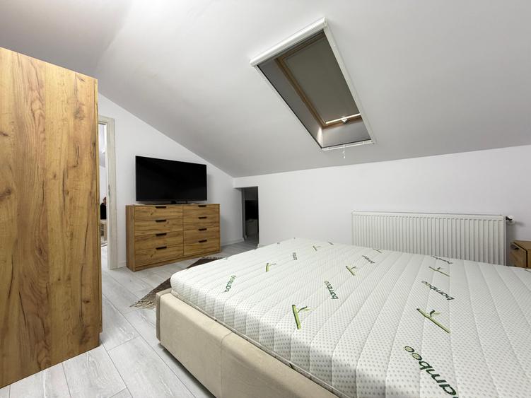 Apartament cu 2 camere decomandat în Giroc