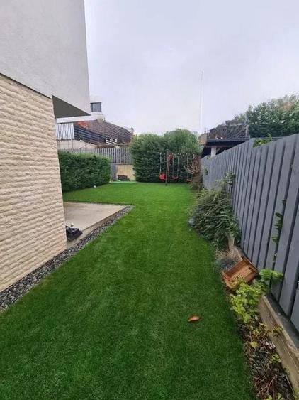 Duplex cu 4 camere cu Canalizare în Iris