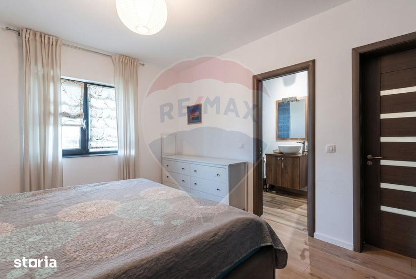 Casă cu 4 camere cu Teren 479 Mp în Rediu