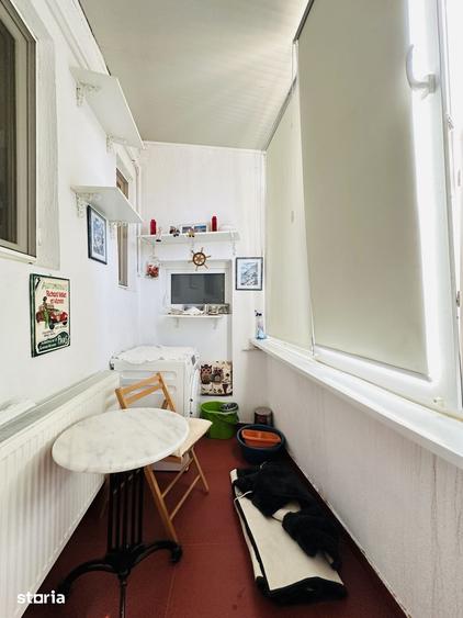 Apartament cu 3 camere decomandat, mobilat în Est