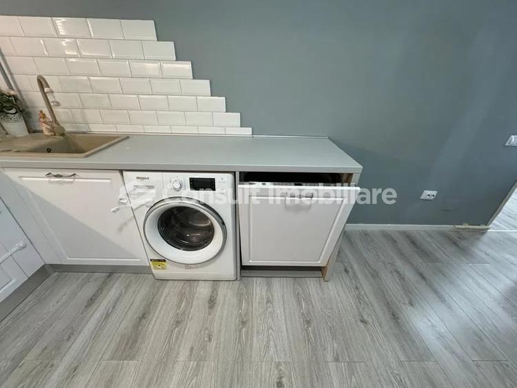 Apartament cu 2 camere semidecomandat, mobilat în Mărăști