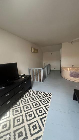 Apartament cu 4 camere în Ultracentral