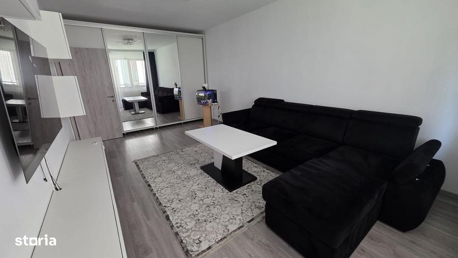 Apartament cu 2 camere decomandat în Exterior Vest