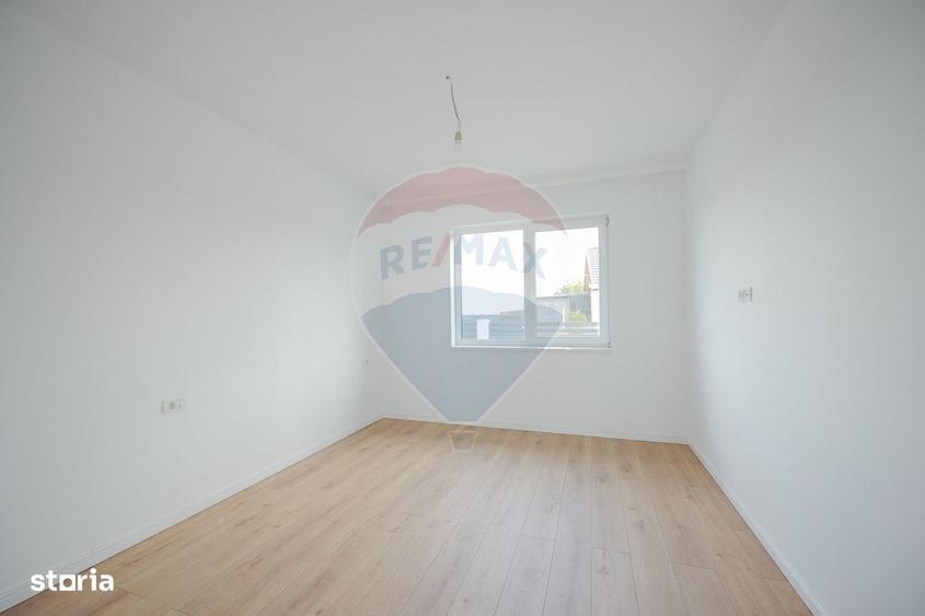 Casă cu 4 camere în Central