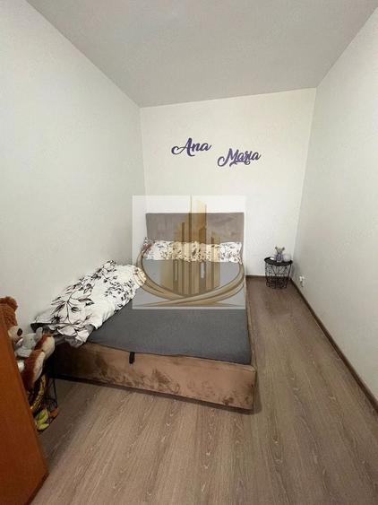 Apartament cu 2 camere semidecomandat în P-ța Doina