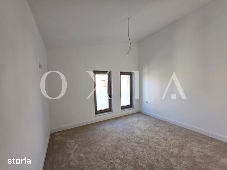 Casă cu 5 camere cu Teren 455 Mp în Giroc
