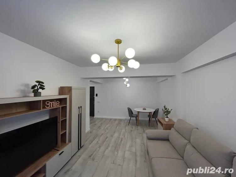 Apartament cu 2 camere decomandat în Central