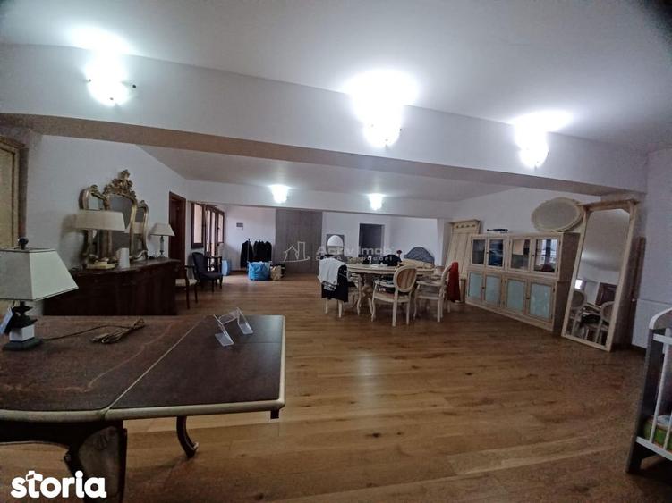 Spațiu comercial, de 1,400 mp, în Corbeanca