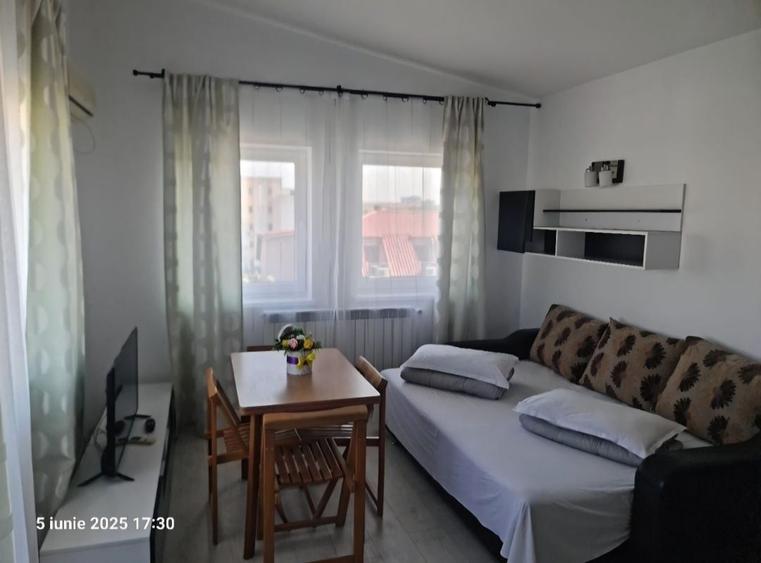 Apartament cu 2 camere semidecomandat în Nord