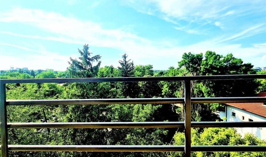 Apartament cu 4 camere în Primăverii