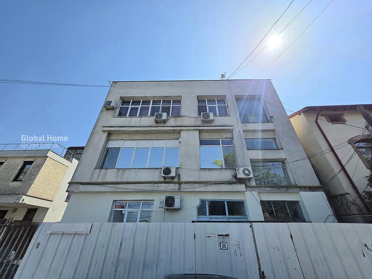 Spațiu comercial, de 450 mp, în Militari