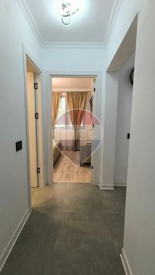 Apartament cu 3 camere decomandat, mobilat în Mazepa 1