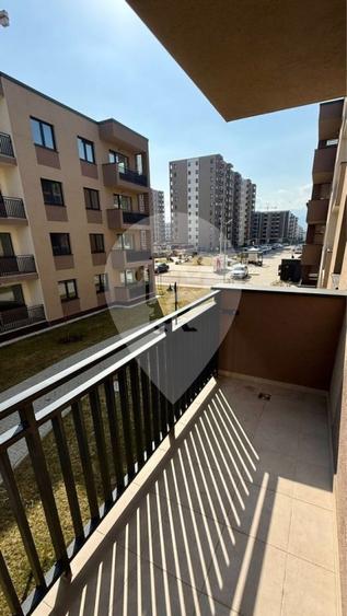 Garsoniera spatioasa 45 mp + balcon + loc parcare inclus - 6
