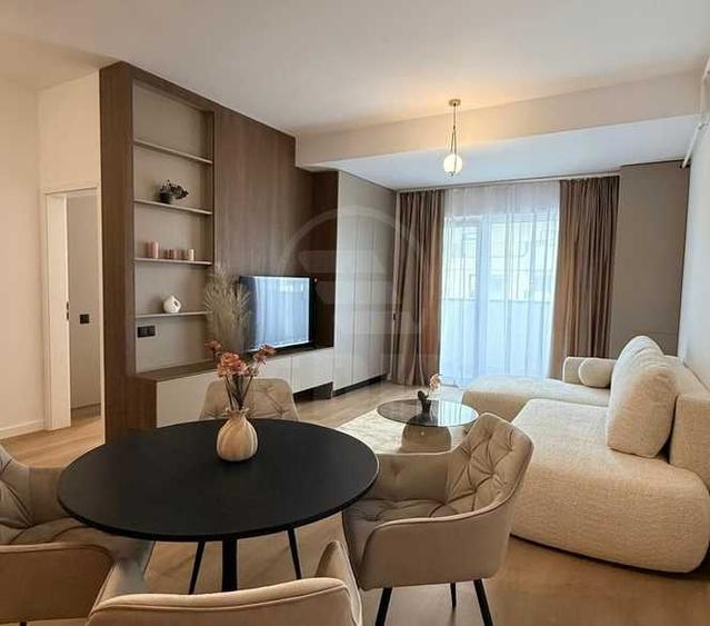 Apartament cu 2 camere semidecomandat în Florești