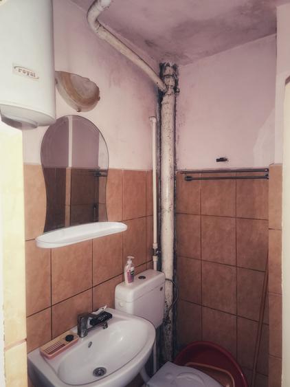 Garsonieră decomandată în Central