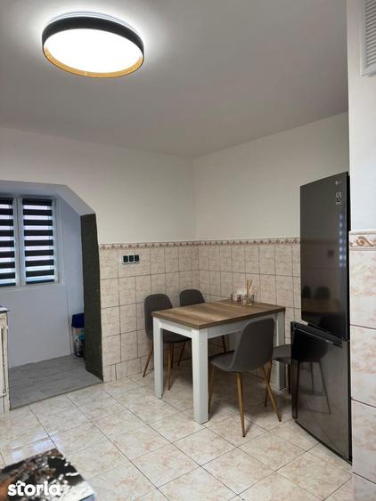 Apartament cu 2 camere decomandat în Carpați 2