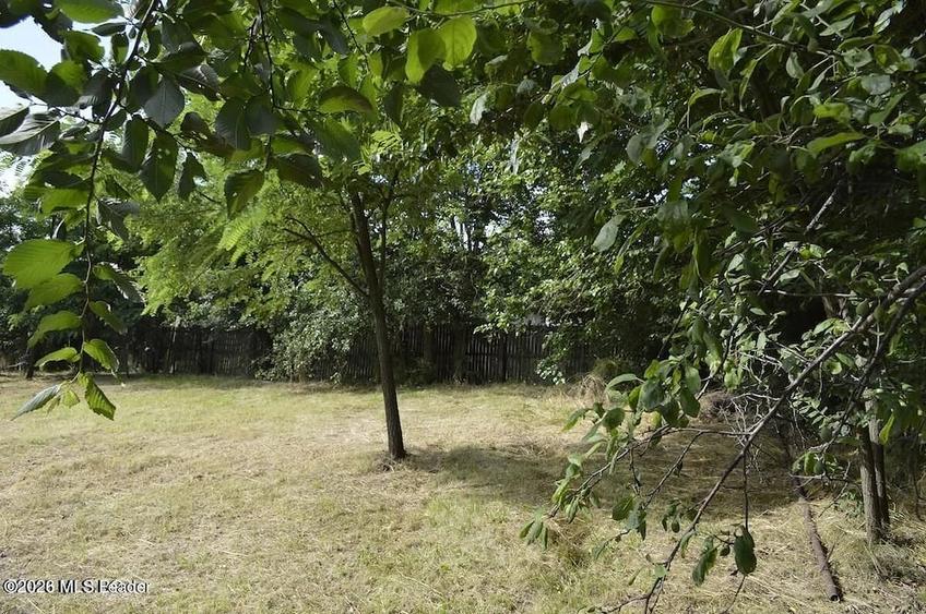 Teren de 4700 mp, în Chirițești (Suseni)