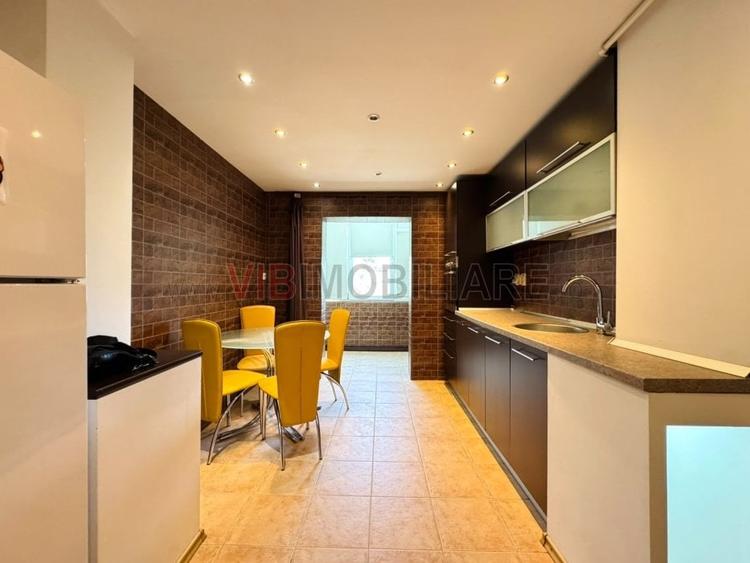 Apartament cu 3 camere semidecomandat în Militari