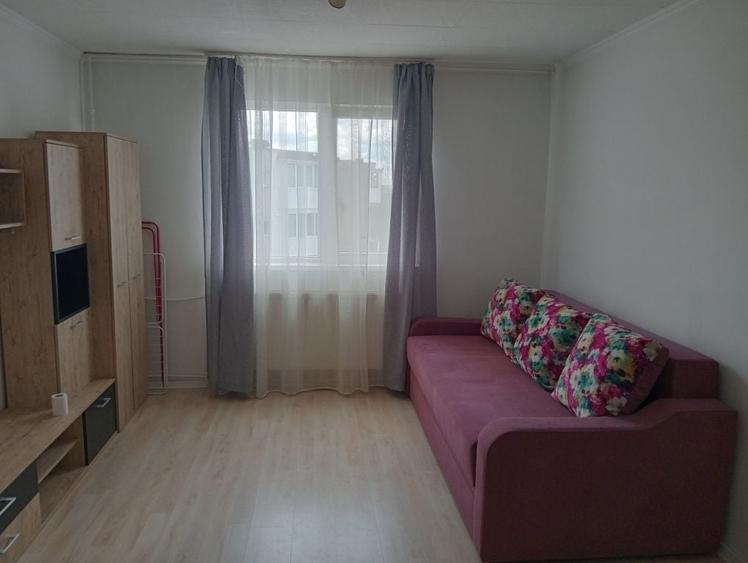 Garsonieră semidecomandată în Central