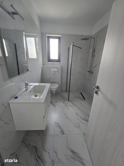 Apartament cu 3 camere în Moșnița Nouă