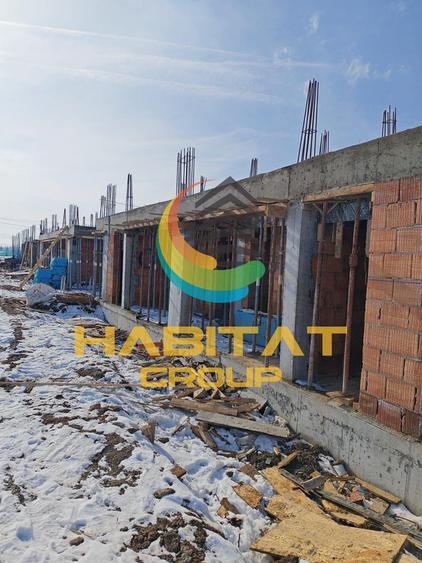 Duplex cu 4 camere cu Canalizare în Splaiul Unirii