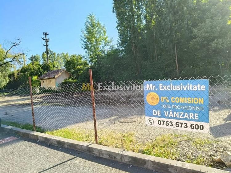 Teren de 702 mp, în 9 Mai