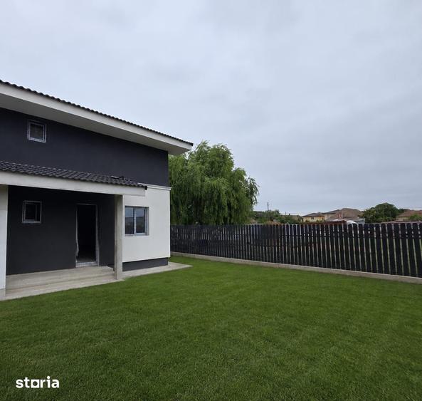 Duplex premium 3 camere, 2 bai, 2 locuri de parcare, Sanandrei - 1