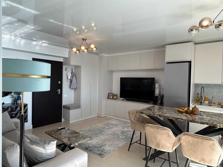 Apartament Premium, Vedere Frontala la Lacul Siutghiol Mamaia, Garaj Subteran - 1