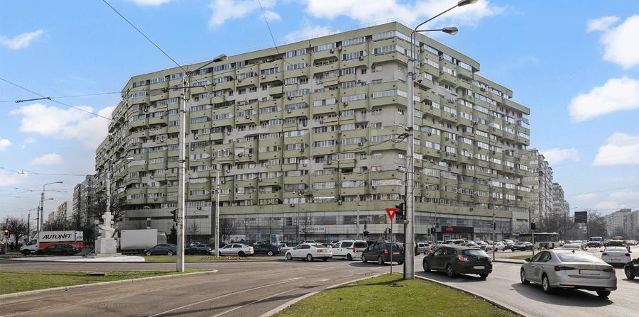 Spațiu comercial, de 1,929.4000244141 mp, în Pantelimon