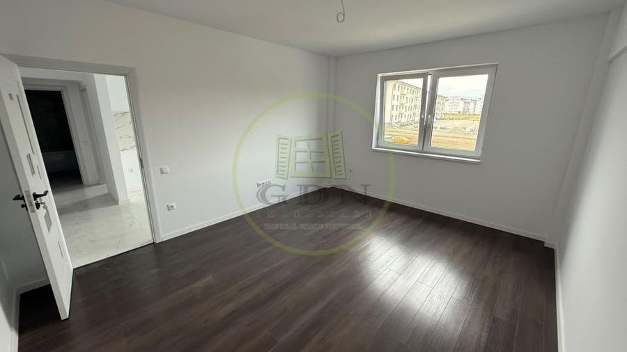 Apartament cu 2 camere decomandat în Mihai Viteazul