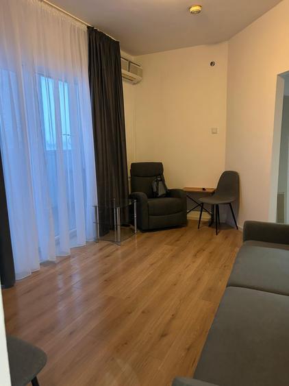 Apartament cu 2 camere semidecomandat în Dacia