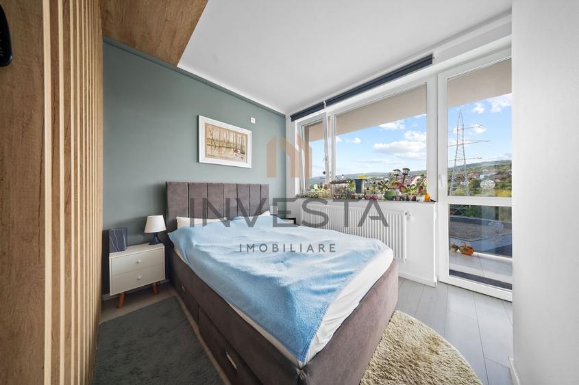 Apartament cu 2 camere semidecomandat, mobilat în Borhanci