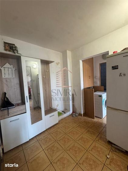 Apartament cu 2 camere decomandat în Decebal