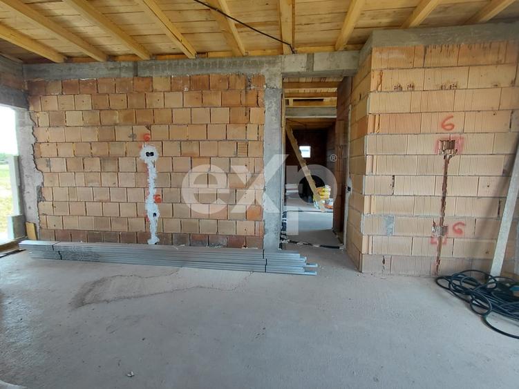Casă individuală cu 3 camere cu Canalizare în Bod