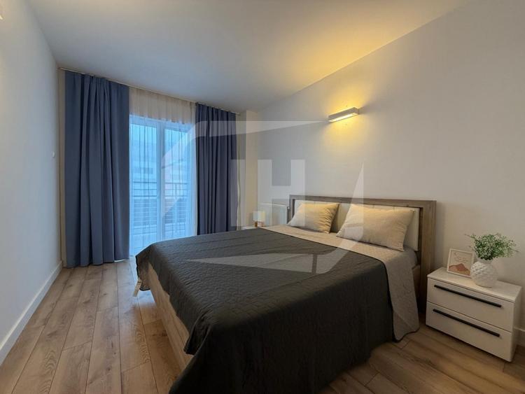 Apartament cu 5 camere decomandat, mobilat în Bună Ziua