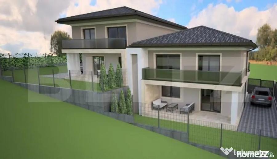 Casă cu 7 camere cu Teren 350 Mp în Luna