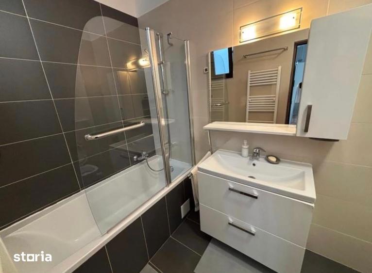 Apartament cu 2 camere în Centrul Civic