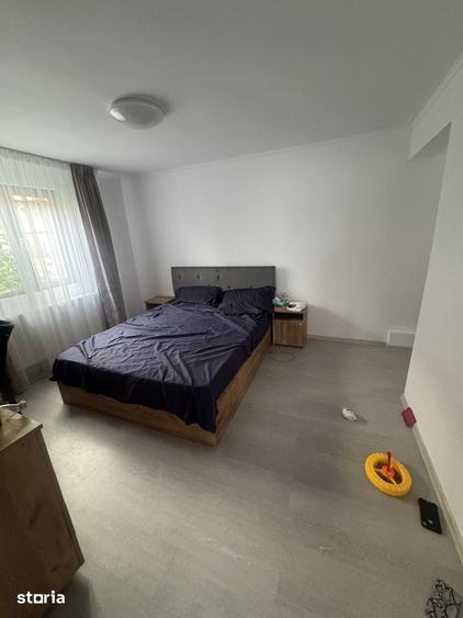 Casă cu 3 camere cu Teren 320 Mp în Căpățânești