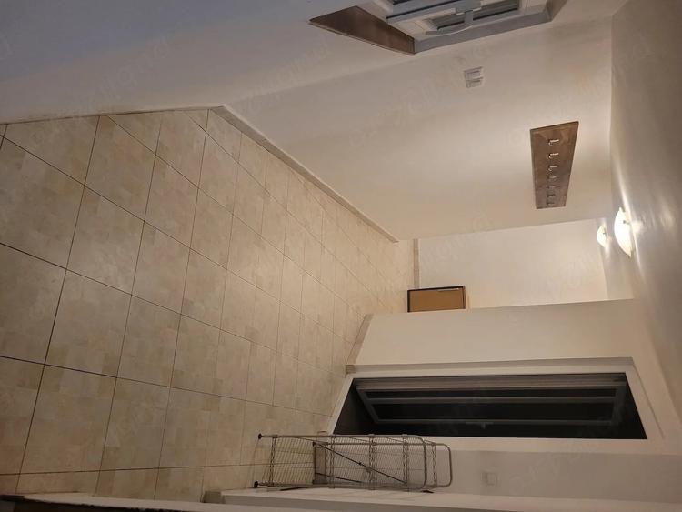 Apartament cu 2 camere decomandat, mobilat în Bucureștii Noi