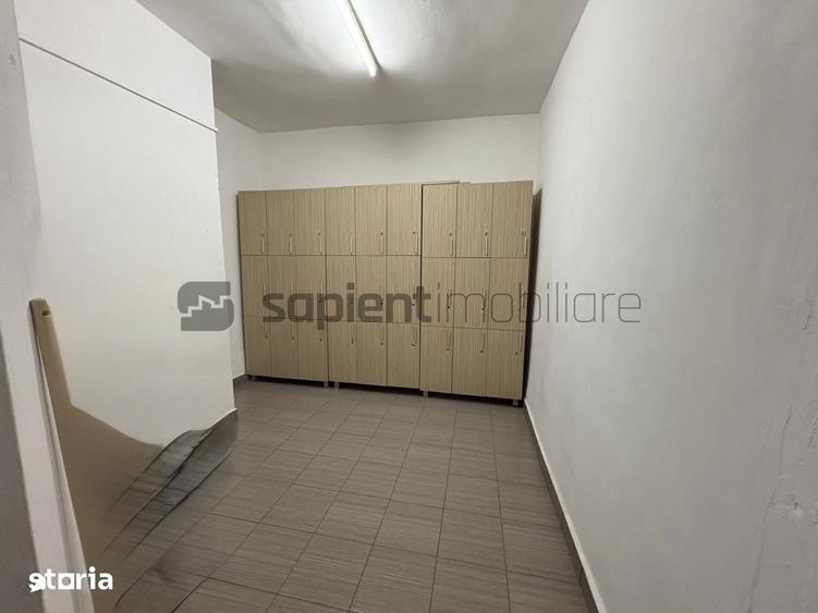 Spațiu comercial, de 300 mp, în Rogerius