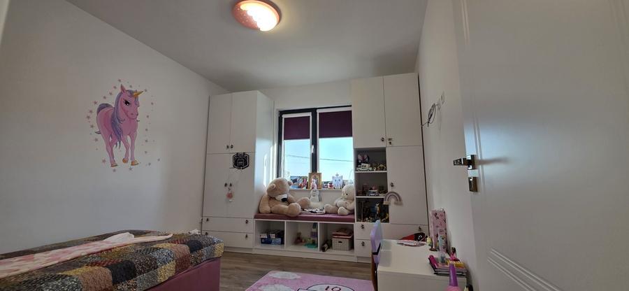 Casă cu 4 camere în Tăbărăști