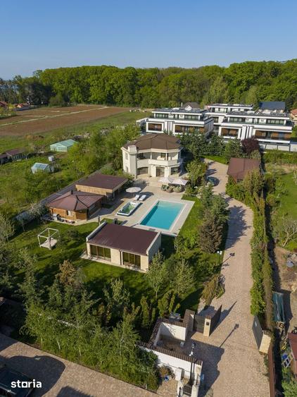 Casă cu 6 camere cu Teren 2500 Mp în Snagov