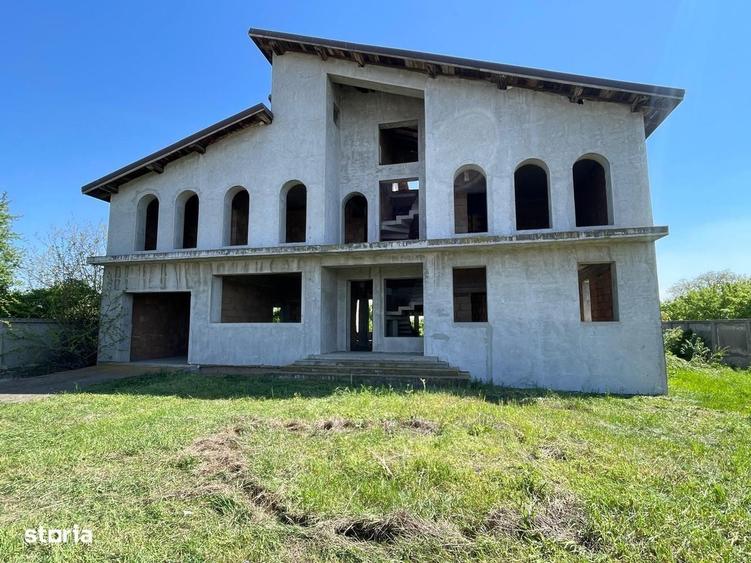 Casa spatioasa de vanzare in Ciorogarla 8 dormitoare 1000 metrii teren - 2